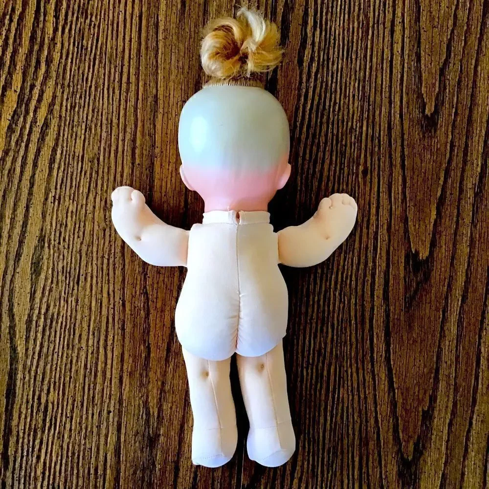 Vintage 1989 Magic Nursery Doll